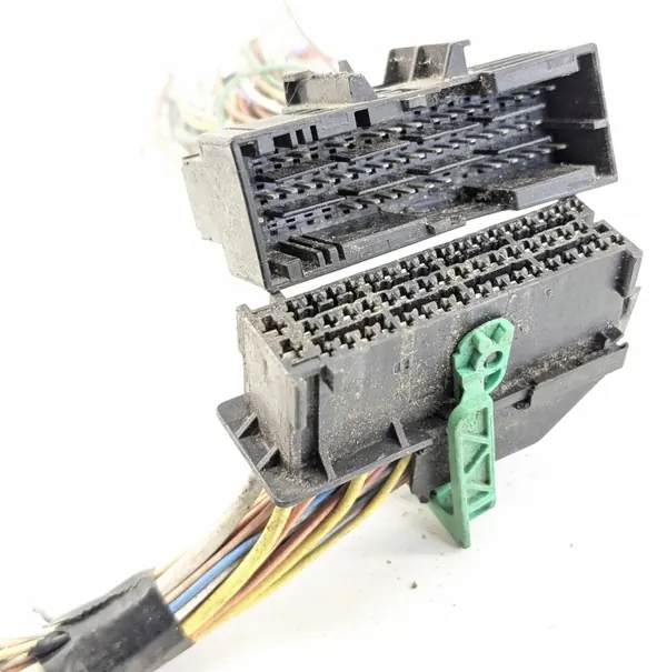 Kuljettajan istuinlohko OEM 1379325 Renault Scenic II:lle image 3