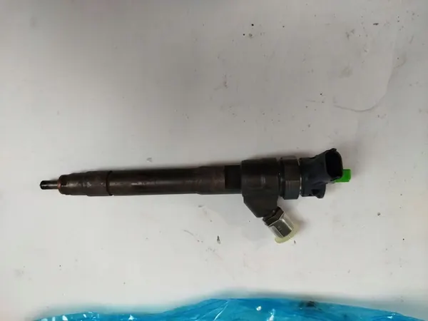 Inyector 6000616680 Opel Renault Bosch image 7