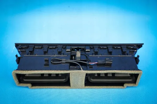 Grelha de Ventilação Audi A4 8K A5 8T 8T1820951E image 4