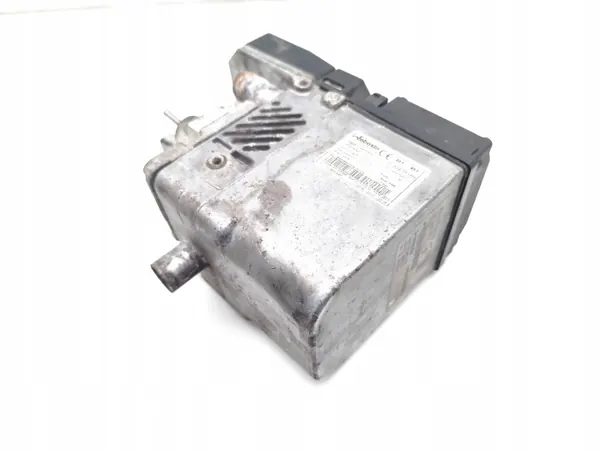 Webasto Värme Audi Q7 OEM 4L0815071C - Begagnad image 3