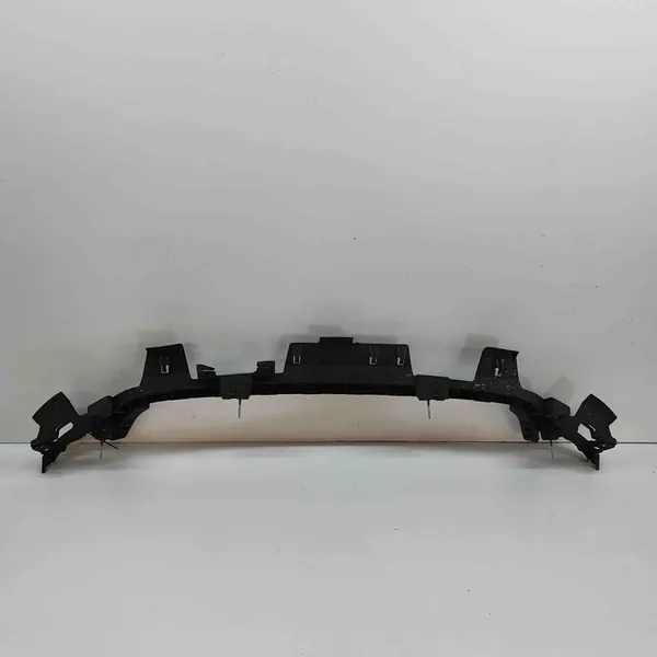 Suporte Central do Para-choque Traseiro Audi A3 Sportback 8V4807067P image 3