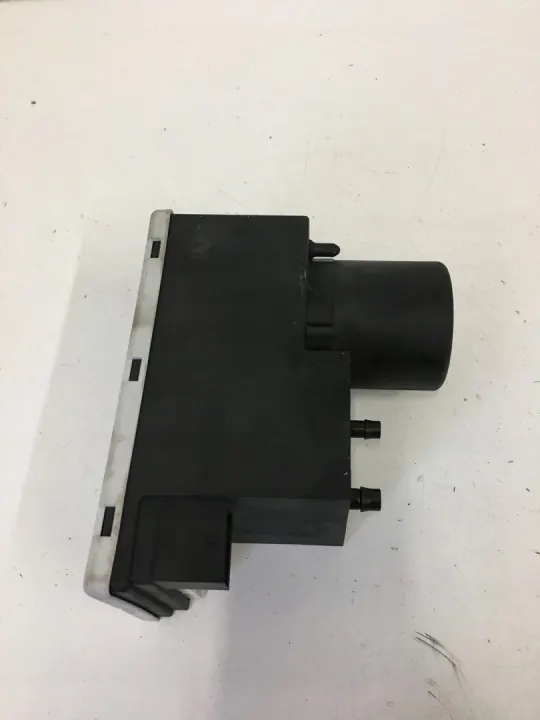 Bomba de fecho central Audi A4 B5 OEM 8D0862257C image 5