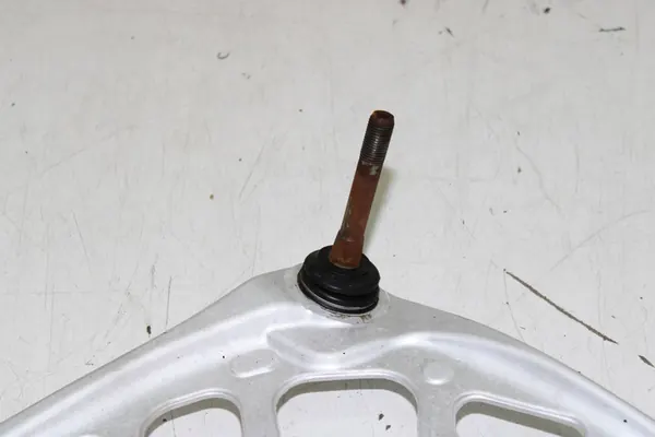 Braccio di controllo anteriore sinistro BMW 3 E46 image 4