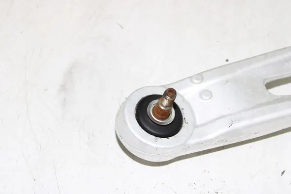 Braccio di controllo anteriore sinistro BMW 3 E46 image 5