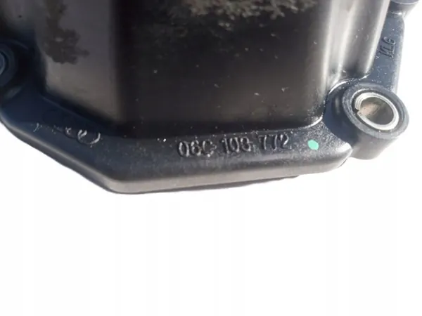 Séparateur de ventilation moteur Audi OEM 06C103772 image 3