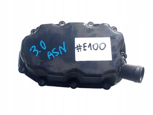 Séparateur de ventilation moteur Audi OEM 06C103772 image 4