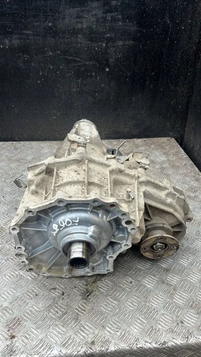 Vaihteisto OEM 33100EA310 Nissan NP300 Navaralle image 4