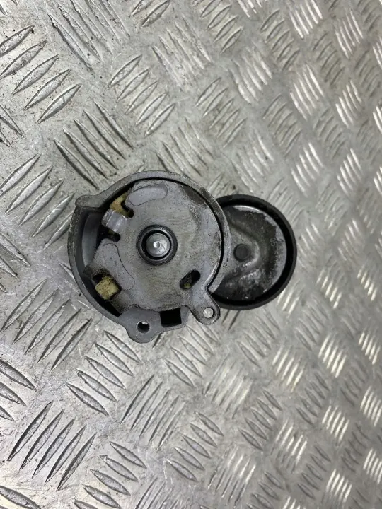 Jeep Cherokee Generatorremspännare - Begagnad image 3