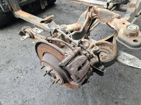 Viga suspensión trasera Ford Mondeo MK4 OEM SIMAR-56972- image 8