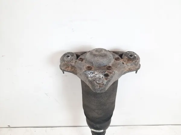 Audi A6 Allroad C5 Etuilmajousitus OEM 4Z7616039 image 8