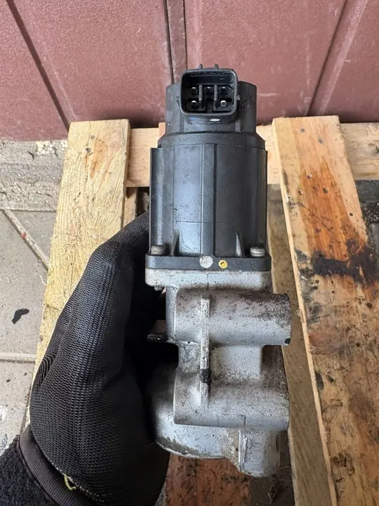 EGR-klep Mitsubishi Pajero IV 3.2 DID K5T70081 image 2