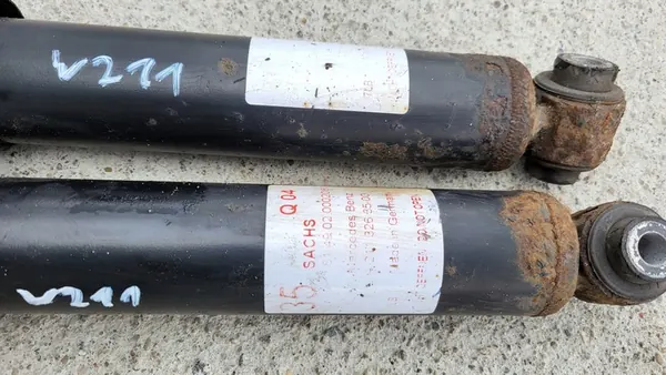 Set Ammortizzatori Posteriori Mercedes E W211 OEM image 4