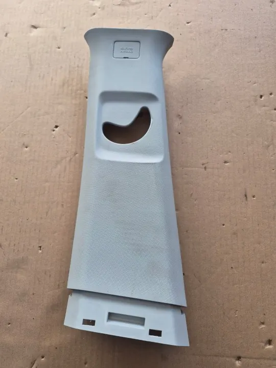 Revestimiento Pilar B Izquierdo MG ZS OEM 10454605 Usado image 2