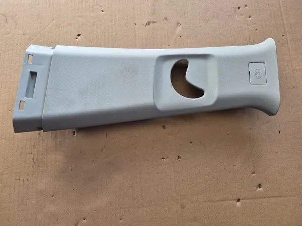Revestimiento Pilar B Izquierdo MG ZS OEM 10454605 Usado image 3
