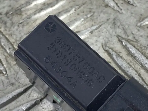 Capteur de pédale de frein Jeep Grand Cherokee 64304A image 7