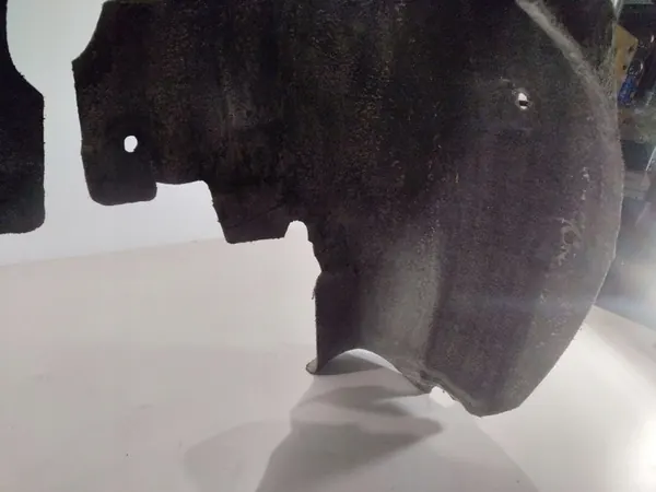 Audi A4 B8 Bakre Hjulhus Höger 8K0810172C image 4