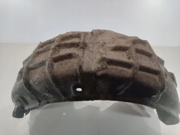 Audi A4 B8 Bakre Hjulhus Höger 8K0810172C image 5