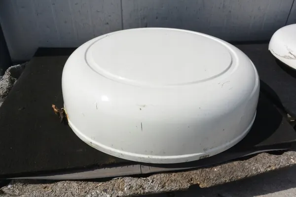 Varaupyörän suojus takaluukulle OEM Isuzu OE image 3