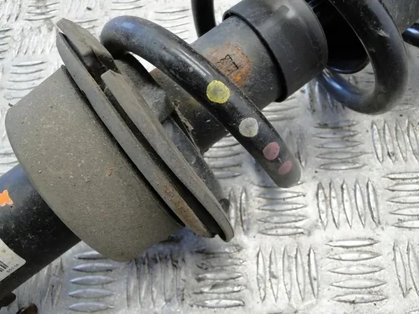 Amortecedor Dianteiro AUDI A6 C7 3.0 TDI image 7