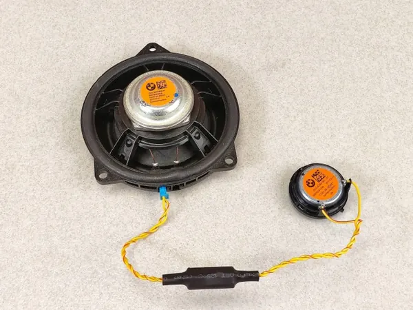 Kit Haut-parleurs Harman Kardon OEM 2622469 - Occasion image 4