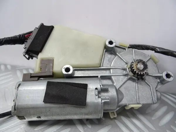 Schiebedachmotor OEM 1710626A für Renault Espace IV image 3