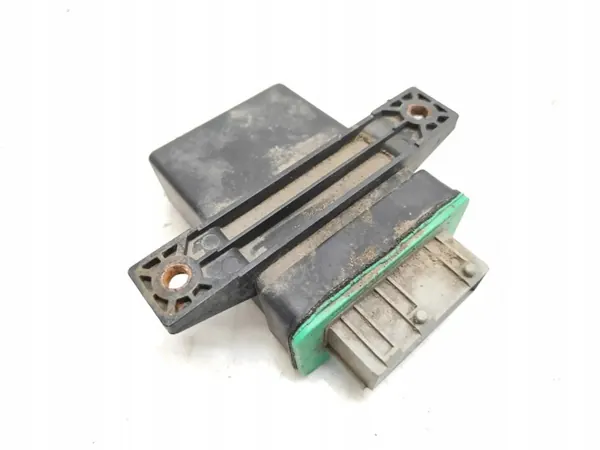 Tuulettimen rele OEM 9631577780 Citroen Peugeot image 3
