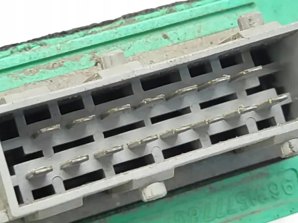 Tuulettimen rele OEM 9631577780 Citroen Peugeot image 4