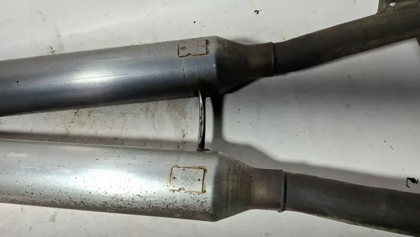 Keskusvaimennin Lexus GS 300/400/430 2000 OEM GMX5677 image 10