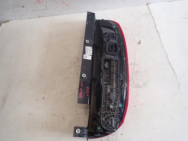 Luz trasera izquierda FIAT DOBLO II LIFT 2015- 52044718 image 4