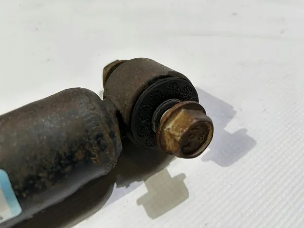 Ammortizzatore posteriore Dodge RAM 1500 2013- image 7