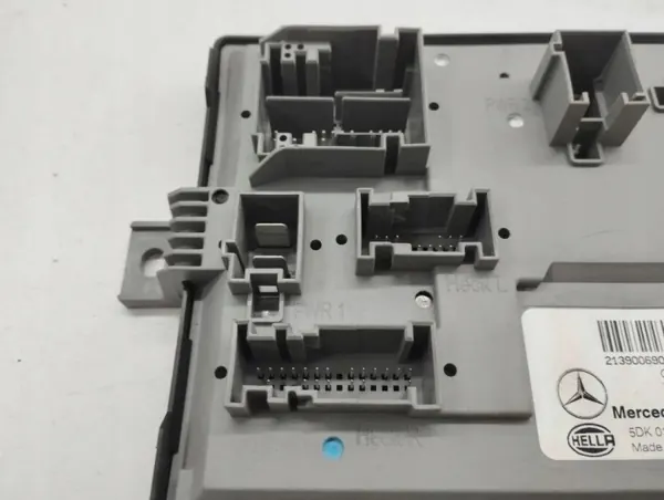 Módulo Conforto Mercedes-Benz OEM A2139006909 Usado image 3