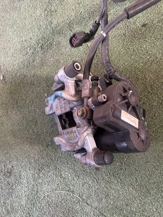 Ford OE 250427 Bremssattel image 2