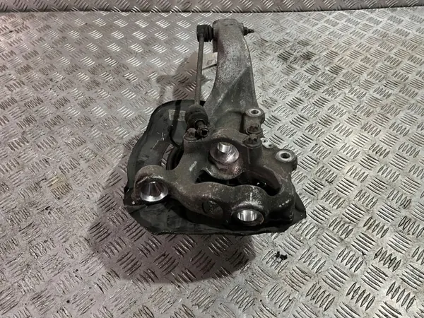 Mercedes-Benz S C217 2015 Framhjulsnav OEM 2222001 image 5