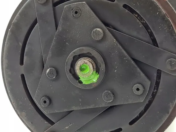 Compressore aria condizionata OPEL VIVARO 2.0L diesel 2014 OEM 8200454172E image 8