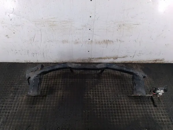 Etupuskuri Alfa Romeo 159 image 9