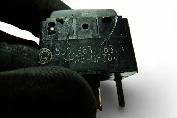 Sitzheizungsbutton SKODA FABIA II COMBI 5J0963563A image 3