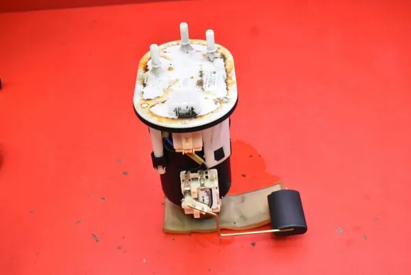 Bränslepump OEM 31110-26510 för Hyundai Santa Fe 2004-2013 image 8