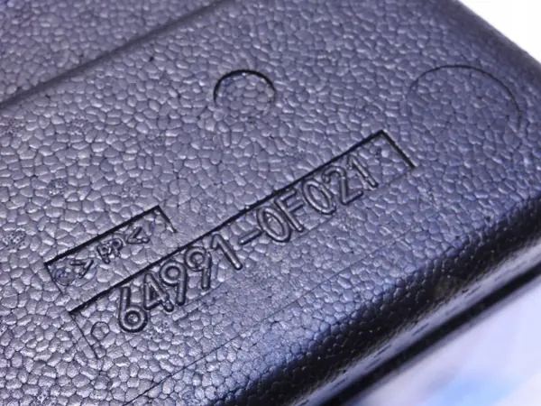 OEM 64991-0F021 Tavaratilan styrox-täyte Toyota Versolle image 5
