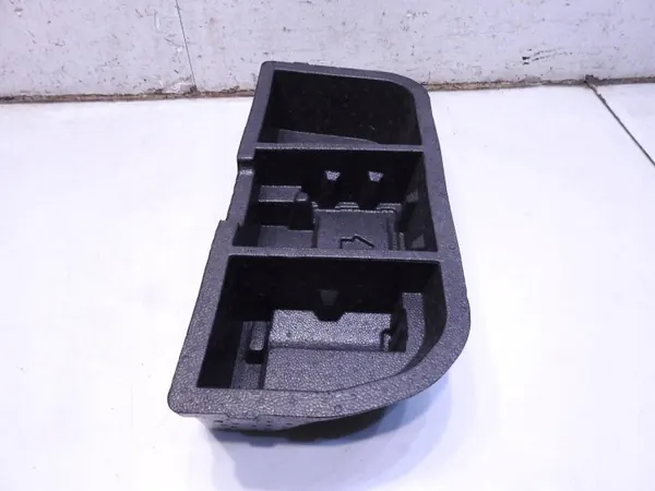 OEM 64991-0F021 Tavaratilan styrox-täyte Toyota Versolle image 6