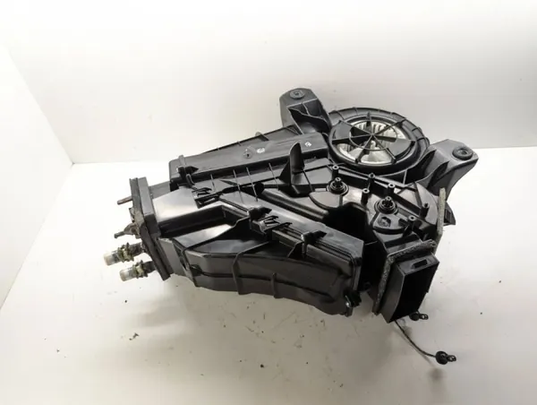 Conjunto de calefactor Chevrolet Tahoe OEM 85525398 image 2