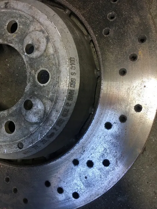 Discos de Freio Dianteiros BMW E82 E90 E93 M3 2283801 2283802 image 2