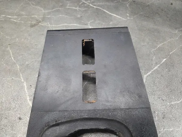 OEM 1236830122 Domkraftsskydd Mercedes W123 C123 S123 image 6