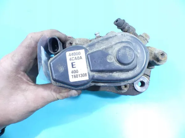 OEM 44000-4CA0A bakre höger bromsok för Nissan X-Trail image 4