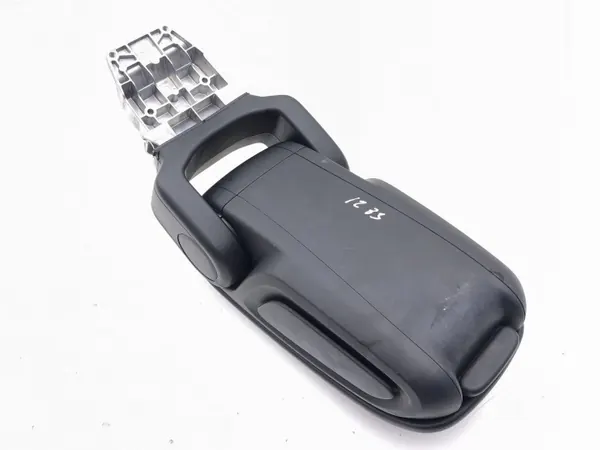 Apoio de Braço MINI F60 OEM 9332831 - Usado image 9