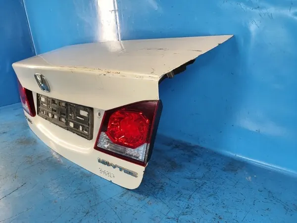 TAKAKANNUKSE HONDA CIVIC 4D 06-11 68500-SNB-G00ZZ image 4