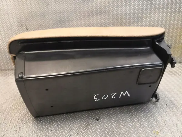 Mercedes-Benz C W203 middenconsole armsteun OEM MDY17493 image 4