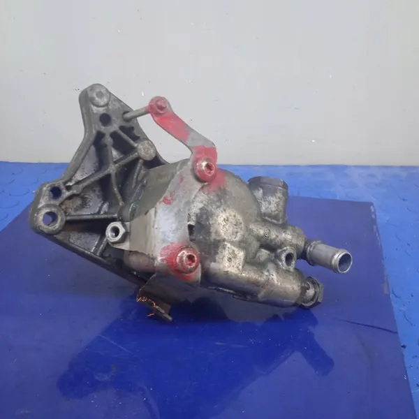 Bomba de direção assistida BMW E60 E61 E63 525d 530d 535d 630d 3.0D 677469803 image 5