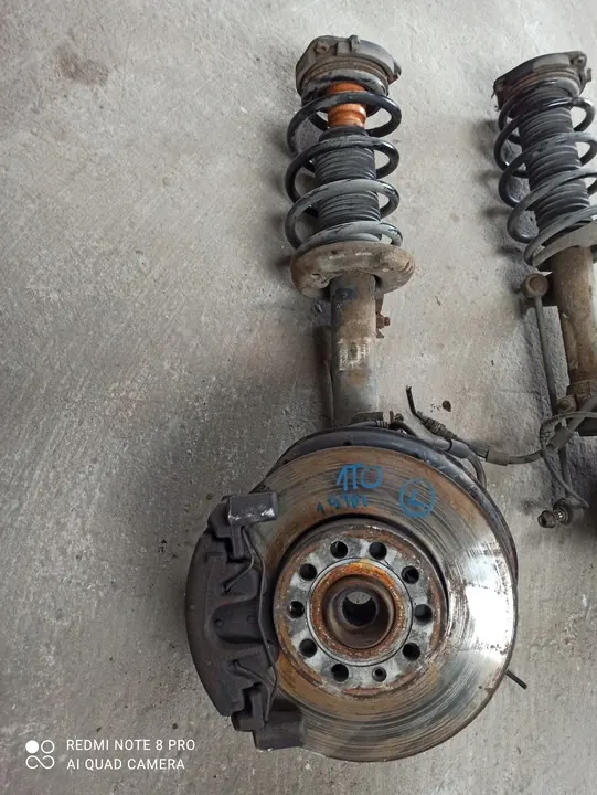 Snodo Ammortizzatore VW Touran 1.9 TDI image 2