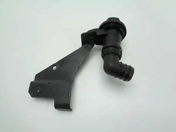 Volvo FL7 Öleinfüllstutzen OEM 1n1n - Gebraucht image 3