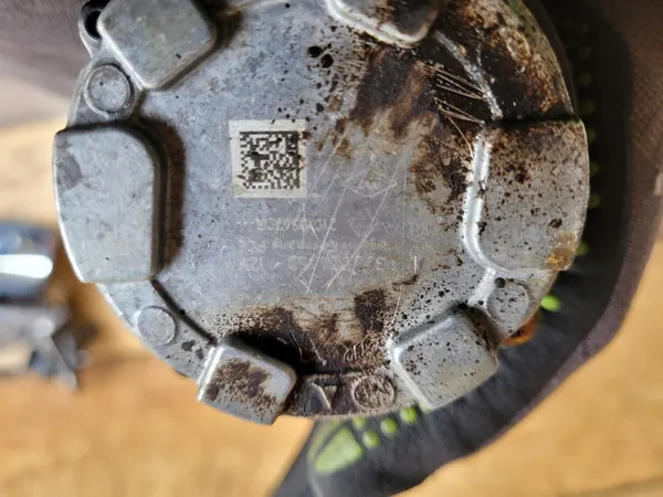 Vattenpump 210105430R Dacia image 3